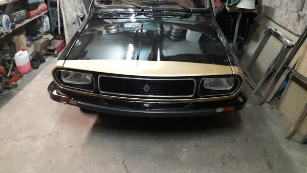 20190820_224609.jpg (3.8 MiB) Visto 4452 veces Ahora si que ya tiene look alpine por delante, los faros de TS Fasa no le harían justicia ahora mismo.