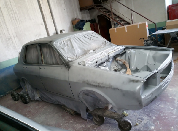 Coche con aparejo