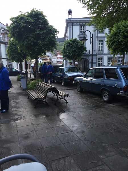 IMG_2230.JPG (2.03 MiB) Visto 3922 veces Y más capó abierto. Eso nunca falta