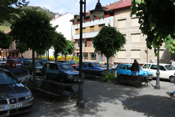 IMG_0226 (Large).JPG (138.14 KiB) Visto 3907 veces Como estaba la plaza??