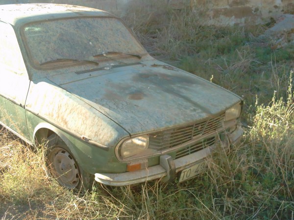 R 12 verde 4.JPG (326.24 KiB) Visto 5073 veces R 12 verde 4.JPG